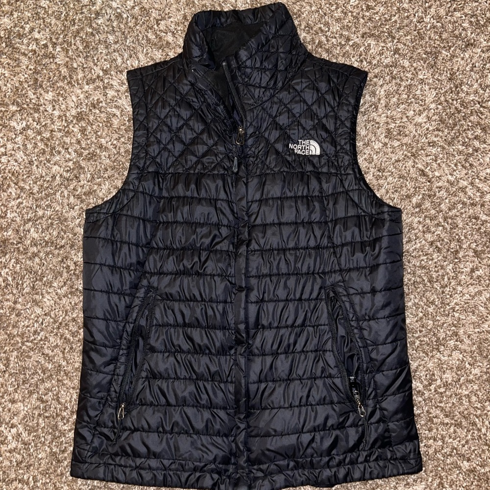 Women’s Medium North Face Vest